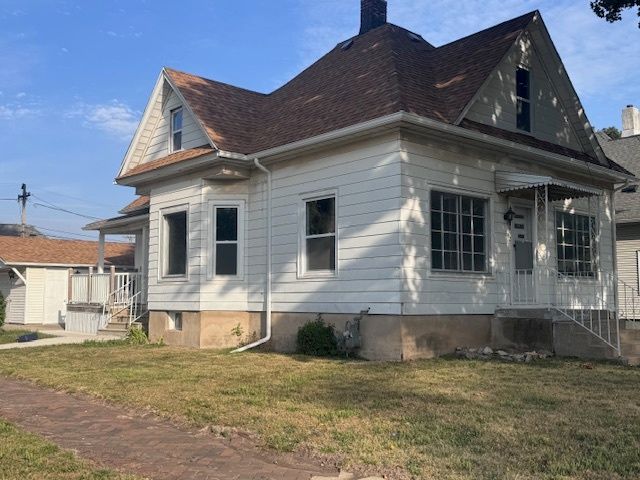 1002 N Park Street, Streator, IL 61364