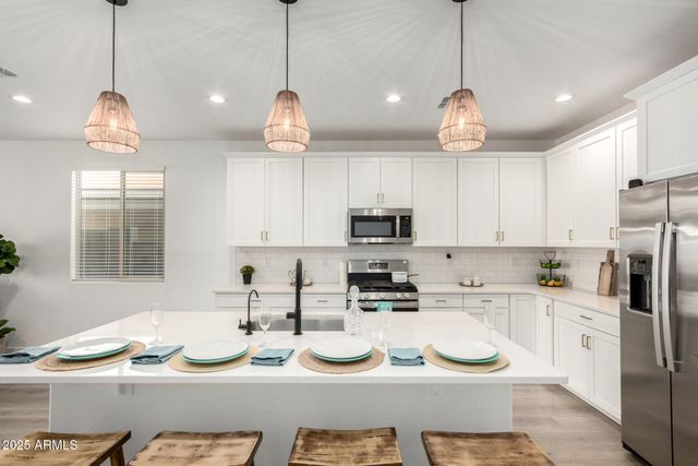 20264 W MONTECITO Avenue, Litchfield Park, AZ 85340