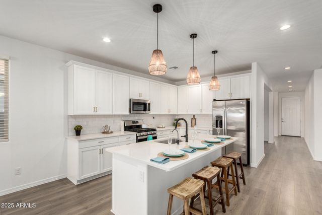 20264 W MONTECITO Avenue, Litchfield Park, AZ 85340