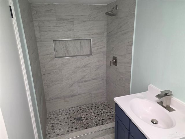 911 W 28th Street, Mission, TX 78574