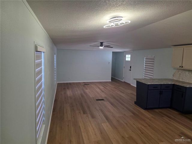 911 W 28th Street, Mission, TX 78574