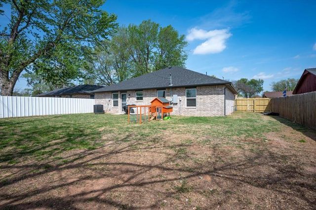502 E Hudson Street, Lexington, OK 73051