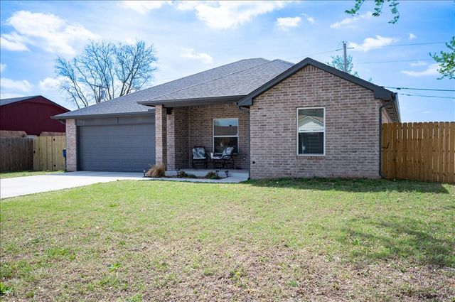 502 E Hudson Street, Lexington, OK 73051