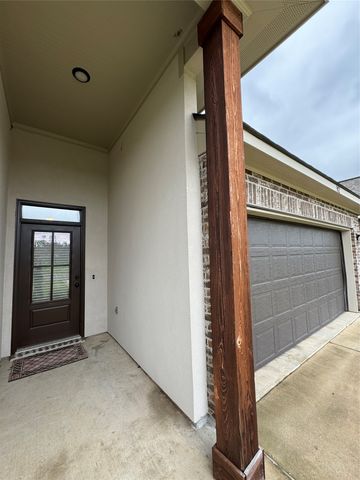 902 Hackberry Drive, Bossier City, LA 71111