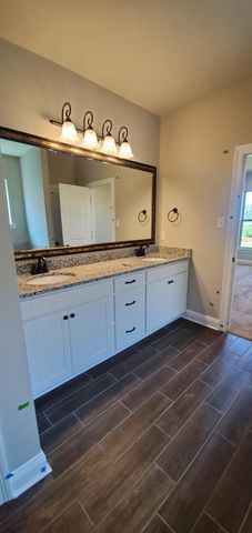 902 Hackberry Drive, Bossier City, LA 71111