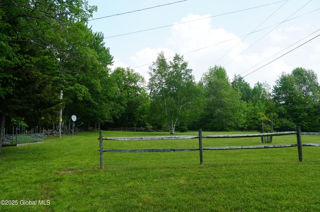 127 Fern Lane, Jefferson, NY 12093