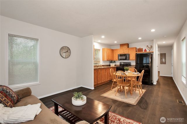 70 SE Carpenter Drive, Shelton, WA 98584