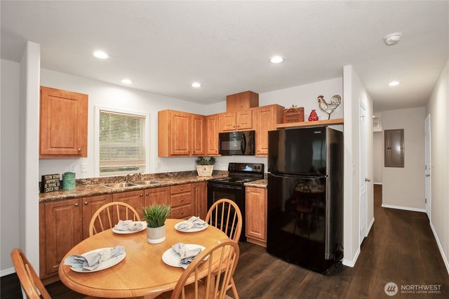 70 SE Carpenter Drive, Shelton, WA 98584