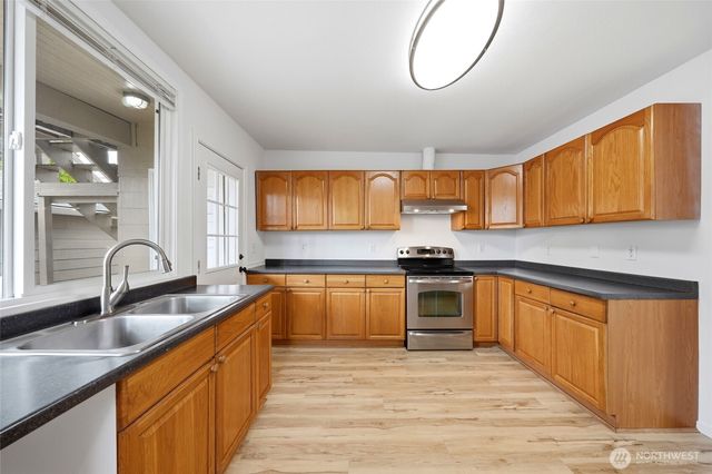3419 S K Street, Tacoma, WA 98418