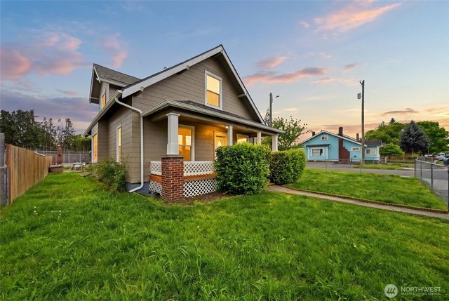 3419 S K Street, Tacoma, WA 98418