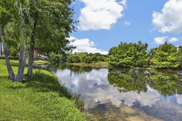 3143 VERDMONT Lane, Wellington, FL 33414