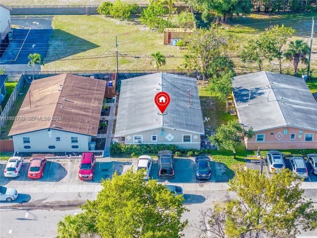 3020 NW 2nd St, Pompano Beach, FL 33069