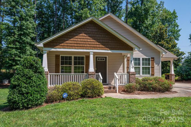 110 Leeper Avenue, Belmont, NC 28012