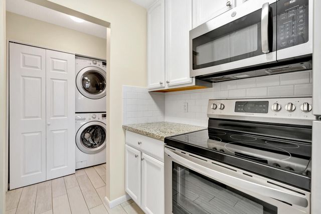 150 Pineview Road B2, Jupiter, FL 33469