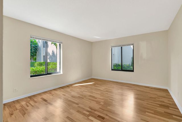 150 Pineview Road B2, Jupiter, FL 33469