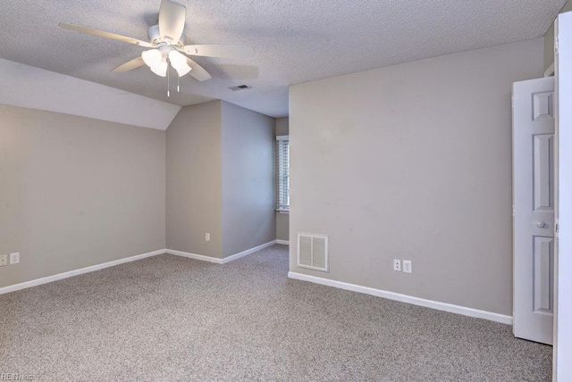 939 Edgewater DR, Newport News, VA 23602