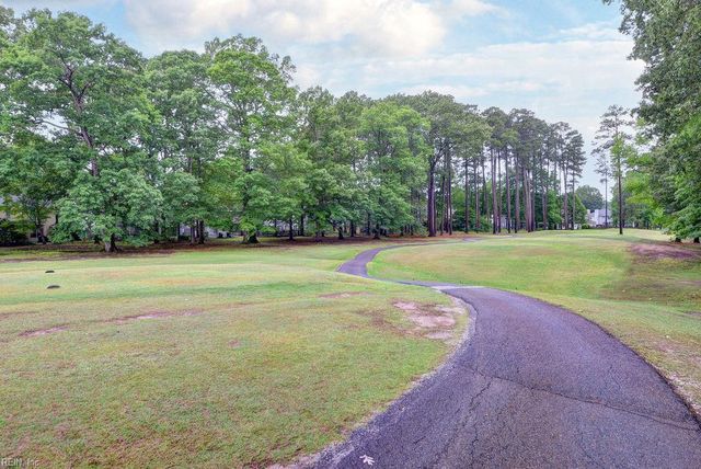 939 Edgewater DR, Newport News, VA 23602