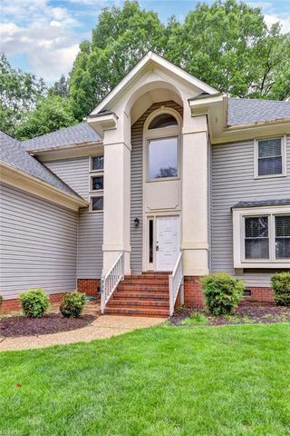 939 Edgewater DR, Newport News, VA 23602