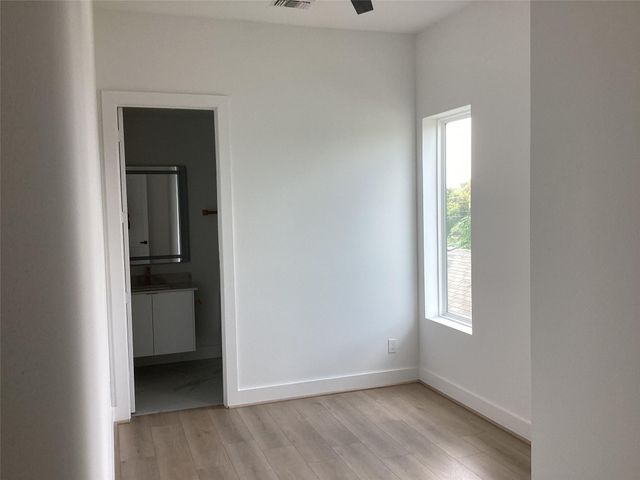 3116 Clay Street, Houston, TX 77003