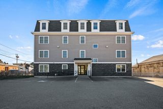693 Western Avenue 101, Lynn, MA 01905
