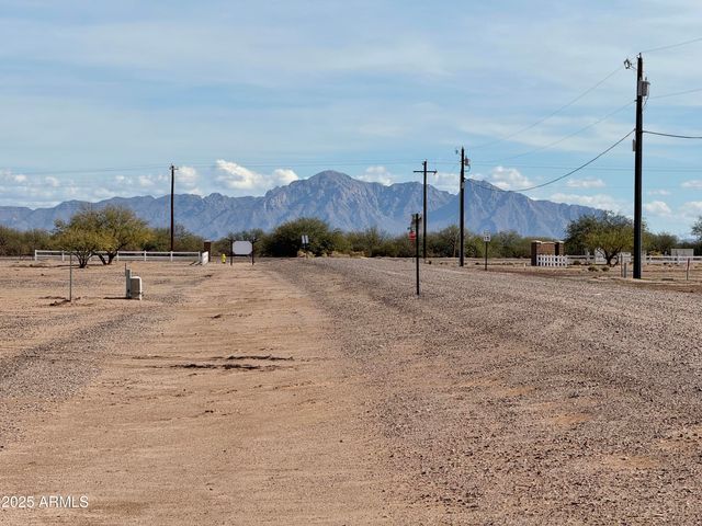 10096 W LAZY ACRES Drive, Casa Grande, AZ 85193