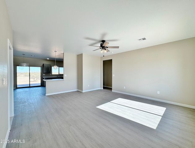 10096 W LAZY ACRES Drive, Casa Grande, AZ 85193