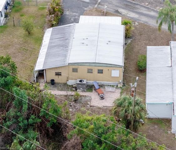 265 Fireball LN, North Fort Myers, FL 33917