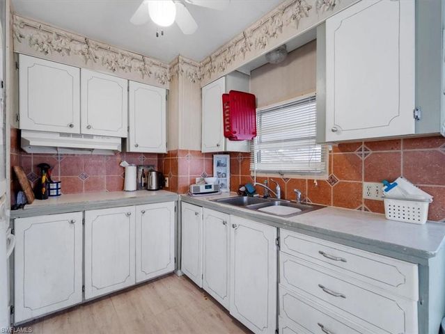265 Fireball LN, North Fort Myers, FL 33917