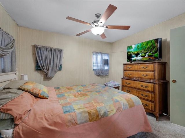 265 Fireball LN, North Fort Myers, FL 33917