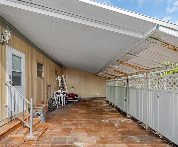 265 Fireball LN, North Fort Myers, FL 33917