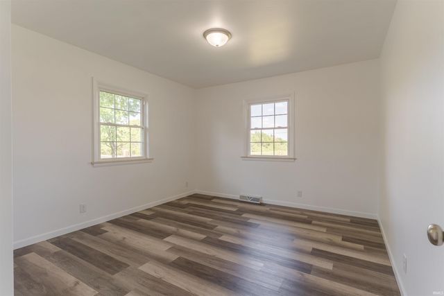 5400 Weaver Road, Evansville, IN 47711