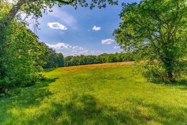 5400 Weaver Road, Evansville, IN 47711