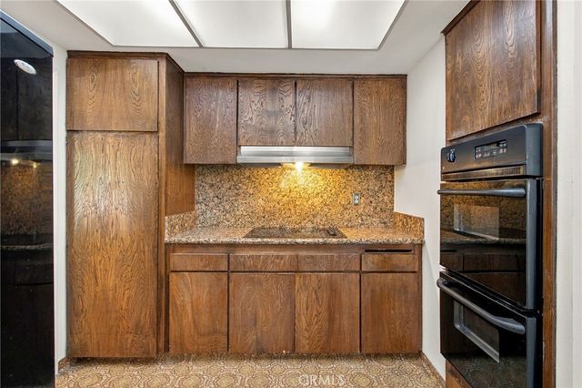 2009 Overlook, Fullerton, CA 92831