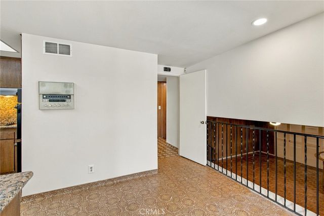 2009 Overlook, Fullerton, CA 92831