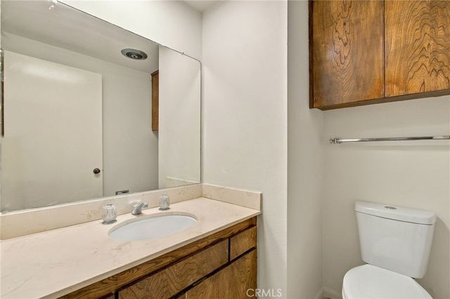 2009 Overlook, Fullerton, CA 92831