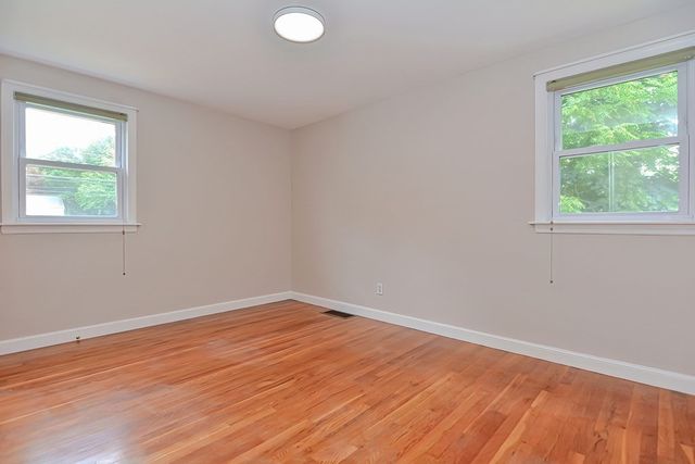 4 Edgemont Ave, Reading, MA 01867