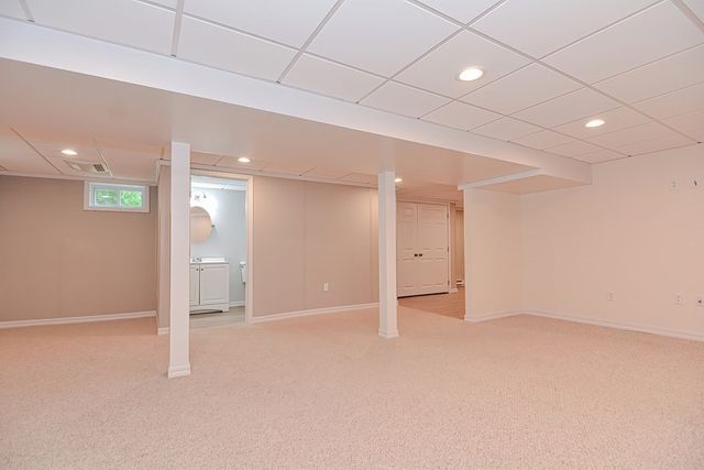 4 Edgemont Ave, Reading, MA 01867