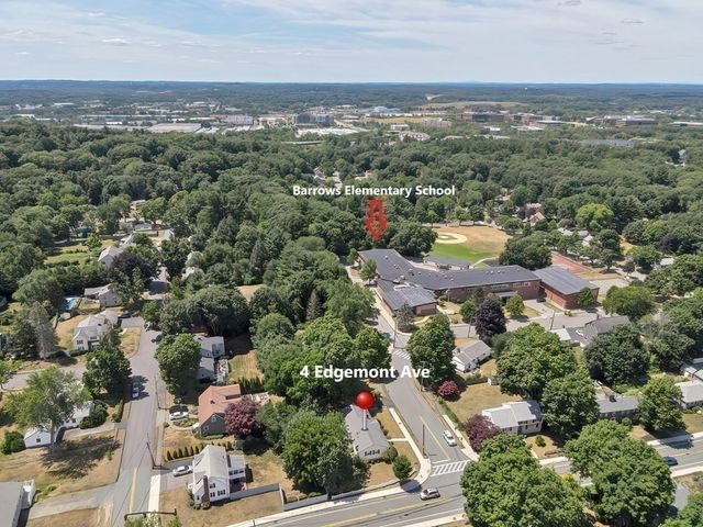 4 Edgemont Ave, Reading, MA 01867