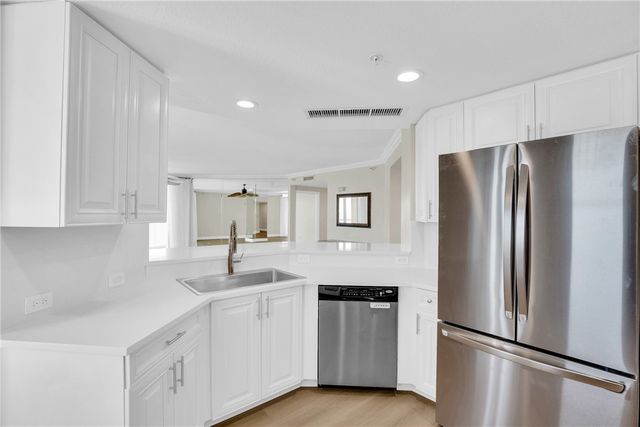 5051 N Highway A1a None 2-4, North Hutchinson Island, FL 34949