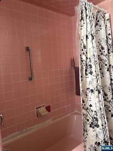 106-108 Smith Street, Newark, NJ 07106
