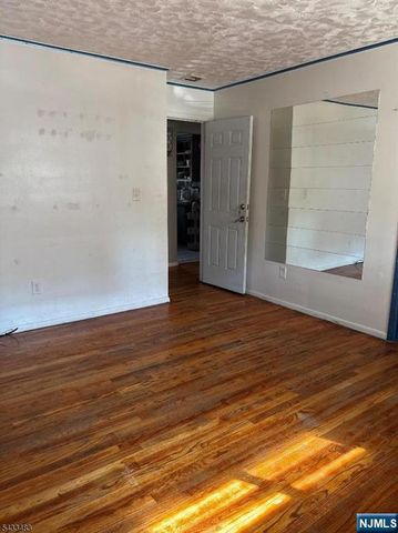 106-108 Smith Street, Newark, NJ 07106