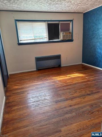 106-108 Smith Street, Newark, NJ 07106