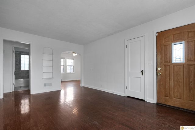 3170 Stone Avenue, Omaha, NE 68111