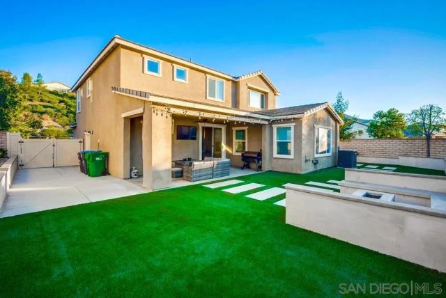 24690 Hidden Hills Dr, Menifee, CA 92584