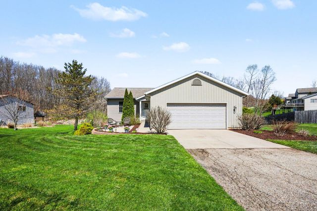 2081 Winston View Drive Ne, Solon Twp, MI 49319