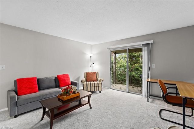 2250 Sunderland Road 23B, Winston-salem, NC 27103