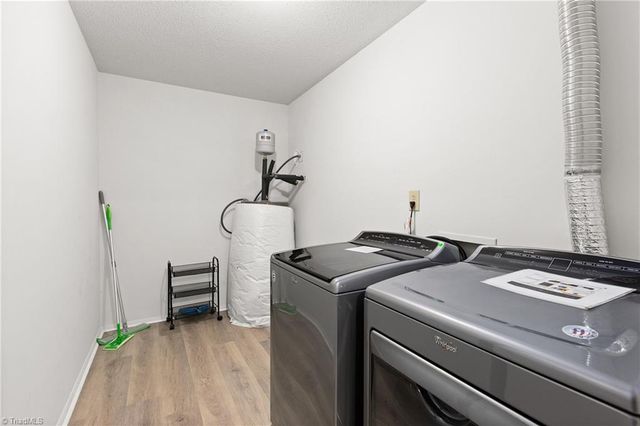 2250 Sunderland Road 23B, Winston-salem, NC 27103