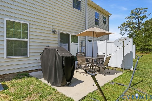 11641 Claimont Mill Dr, Chester, VA 23831