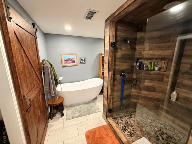 351 Bosque Bend Lane, China Spring, TX 76633