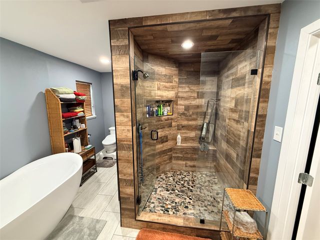 351 Bosque Bend Lane, China Spring, TX 76633